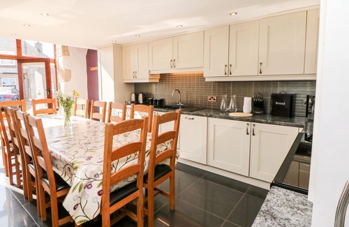 Millers Dale Cottage | Broadway Barn