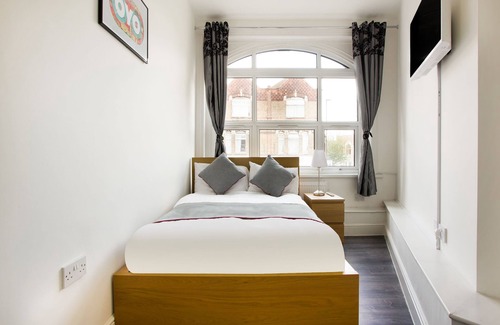 Southall Broadway Hotel | Broadway Inn