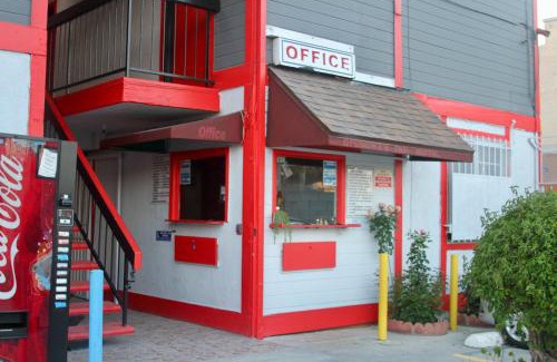 Los Angeles Hotel | Broadway Inn Motel