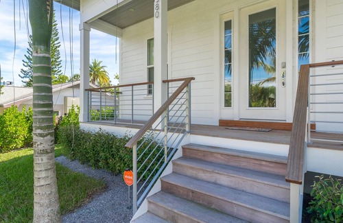 Longbeach Village House | Broadway Retreat: Luxurious 4 BR / 4.5 BA pool home with guest house.