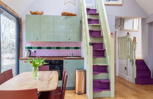 Chipping Norton Cottage | Brock Cottage - sleeps 14 guests in 6 bedrooms
