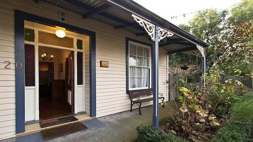Riccarton Villa | Brockworth Cottage