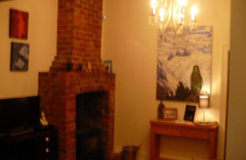 Riccarton Villa | Brockworth Cottage