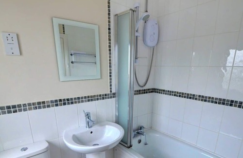 Clydey House | Brodeg in Llanfyrnach
