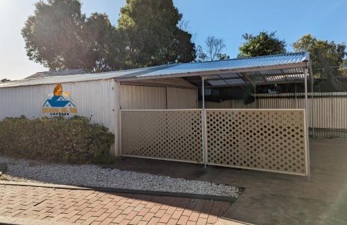 Broken Hill House | Broken Hill Inn Cottage