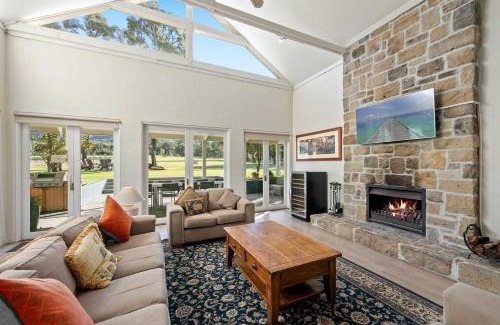 Pokolbin House | Brokenback Vineyard Estate