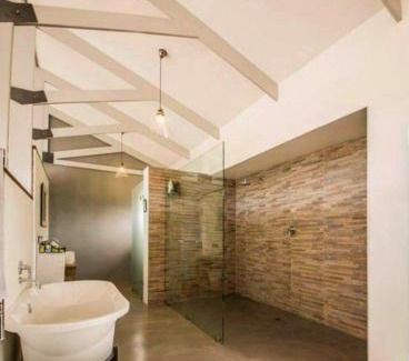 Port Alfred Apartment | Bromley loft