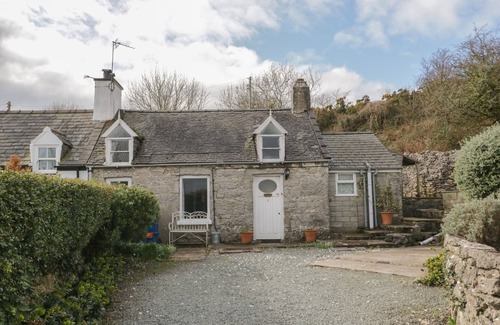 Beaumaris Cottage | Bron Heulog Cottage