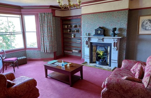 Corwen House | Bron-y-Graig
