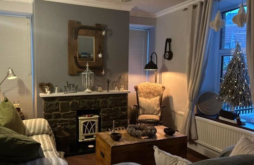 Builth Wells House | Bronwye Guest House