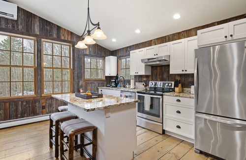 West Dover Hotel | Brook Bound Inn