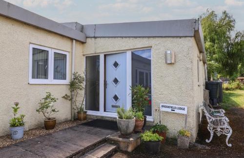 Broadwindsor House | Brookfield Lodge