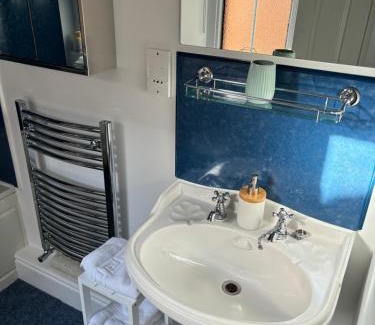 Penrith House | Brooklands 5 Star Guest House