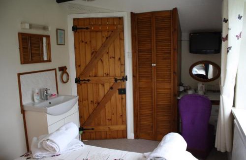 Wickhamford House | Brookleys