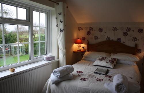 Wickhamford House | Brookleys