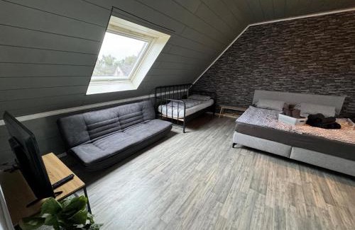 Oberhausen Apartment | Brooklyn Loft by HII