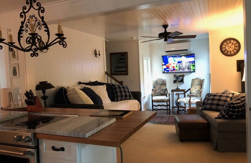 Bass Harbor House | “Brookshire Cottage” Acadia National Park “Pet Friendly” Mt Desert Island ME