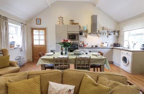 Brancepeth House | Brookside Byre