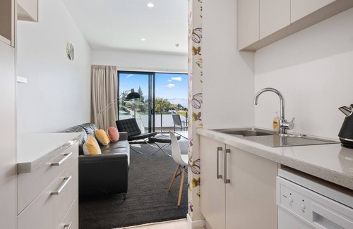 Queenstown Apartment | Brookside Gem Modern 2 Bedroom Apartment