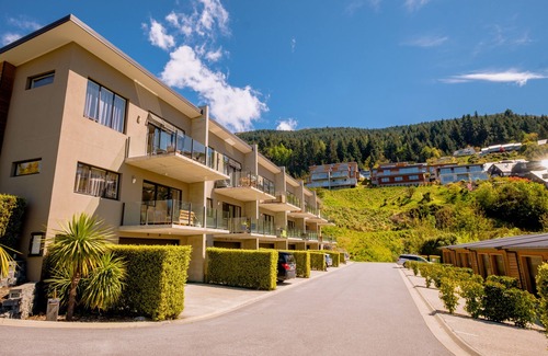 Queenstown Apartment | Brookside Gem Modern 2 Bedroom Apartment
