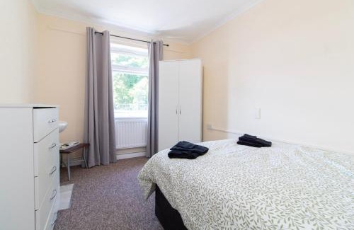 Portswood House | Brookvale Guest House Room 13