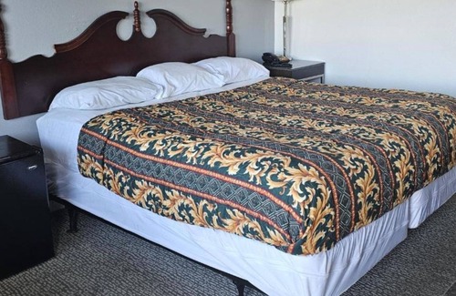 Brookville Hotel | Brookville Inn By OYO Near Dayton International Airport