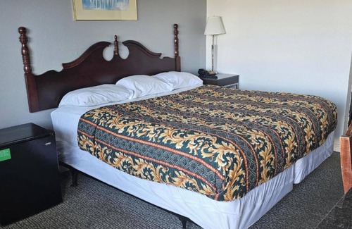 Brookville Hotel | Brookville Inn By OYO Near Dayton International Airport