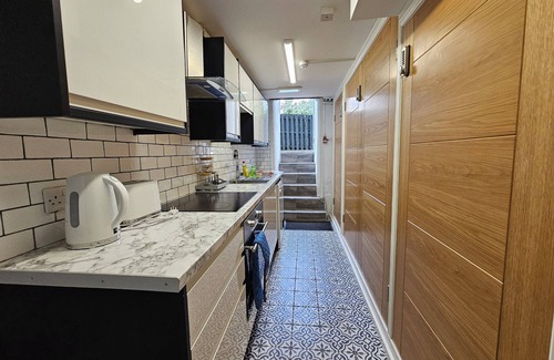 Sheffield Apartment | Broomfield Hotel