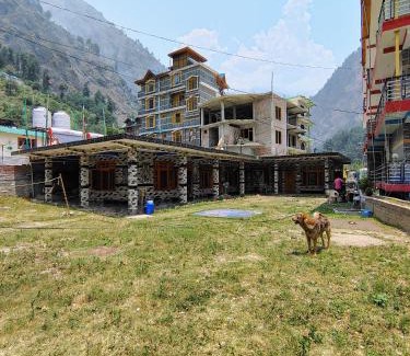 Kasol Hotel | Brother's in Mountains