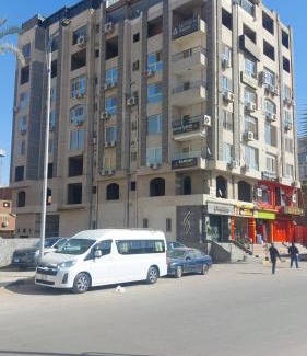 Kafrat al Jabal Hotel | Brothers