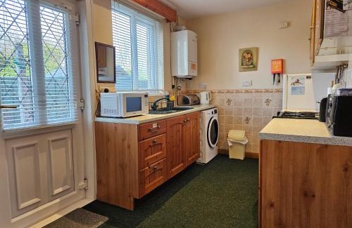 Skipton House | Broughton Grove - Skipton, Pet Friendly, Canal Access