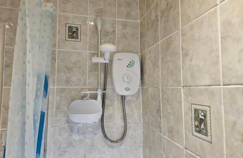 Skipton House | Broughton Grove - Skipton, Pet Friendly, Canal Access