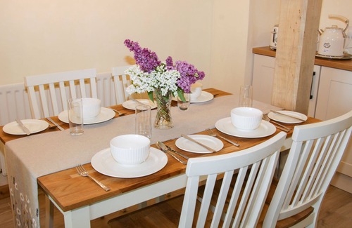 Montgomery Cottage | Broughton Stables