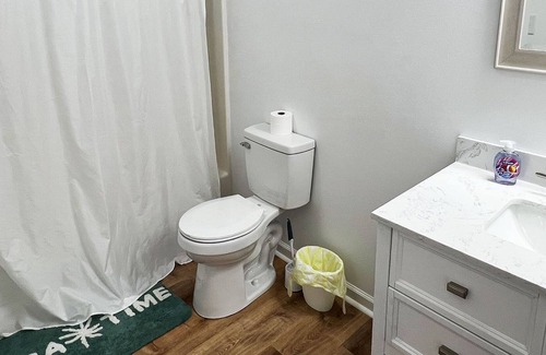 Grand Isle House | Broussards Unit B - Beach Access - Island Realty