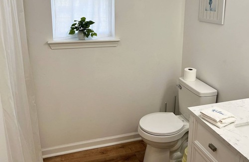 Grand Isle House | Broussards Unit B - Beach Access - Island Realty