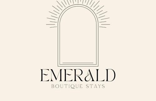 Haifa Apartment | Brown Emerald