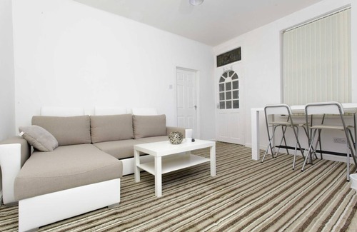 Harehills House | Brown House in Leeds
