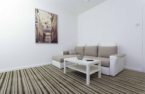 Harehills House | Brown House in Leeds