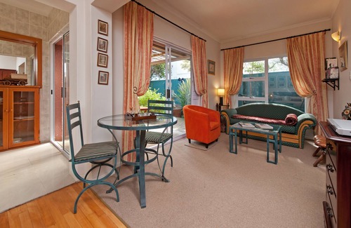 Eastcliff House | Brown Jug Guest House