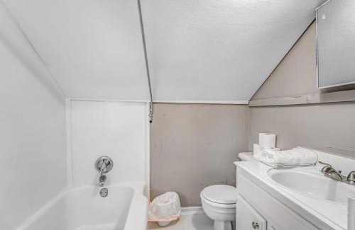Memphis House | Browning Nest