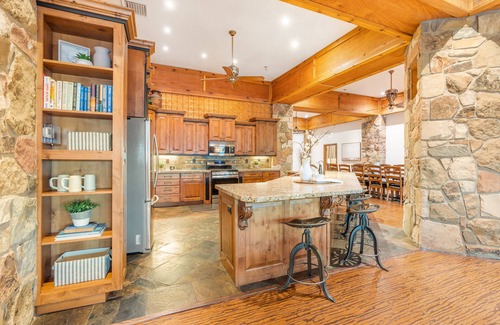 Park City Cabin | Browns Canyon Lodge - with an Indoor Hot Tub and Game Room-