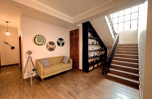 Moshi House | Brubru Lodge