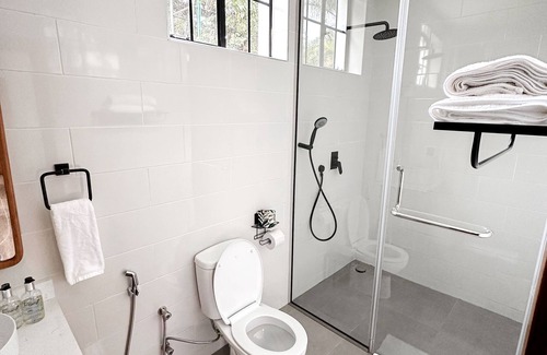 Moshi House | Brubru Lodge