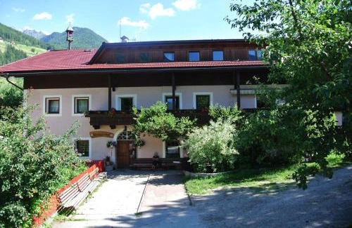 Lutago House | Bruggerhof