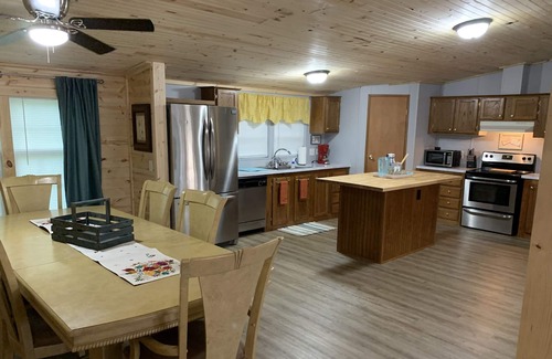 Elgin House | Brushy Mountain Lodge @ Windrock Park