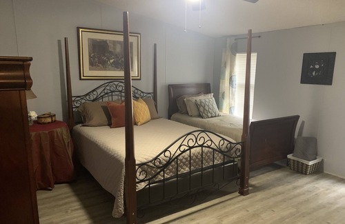 Elgin House | Brushy Mountain Lodge @ Windrock Park