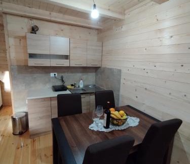 Razvrsje House | Brvnara Katun