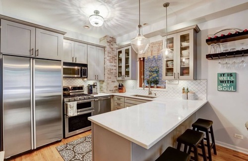 Wicker Park Condo | Bryant Gorgeous duplex