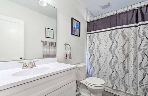 Franklin Park House | Bryden Rd Beauty Near Franklin Park and Downtown