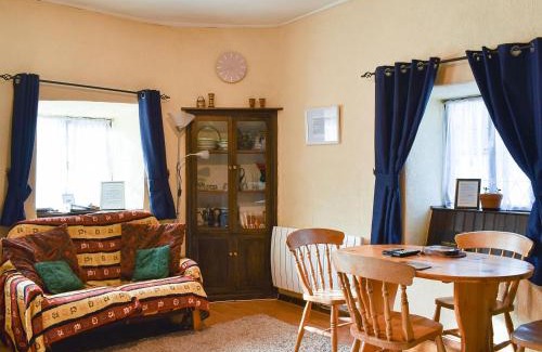 Llanrwst House | Bryn Amlwg